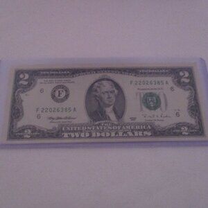 Two ($2.00) Dollar Currency Bill Series1995 # F 22026385 A in Protective Case